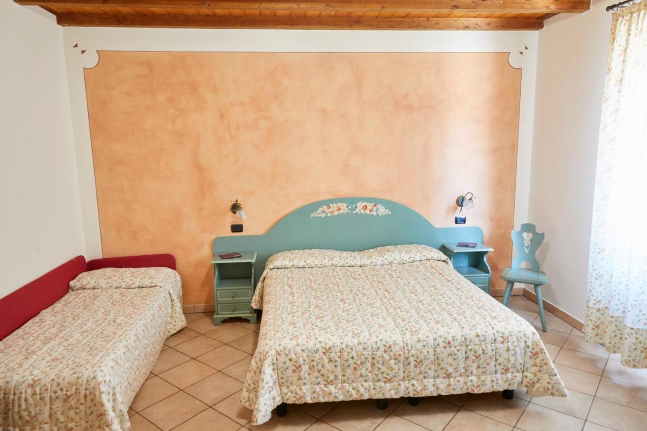 Agriturismo Roeno Belluno Veronese ภายนอก รูปภาพ
