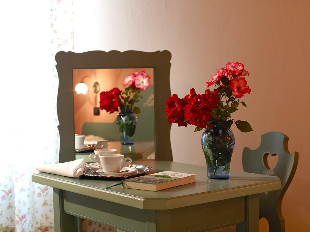 Agriturismo Roeno Belluno Veronese ภายนอก รูปภาพ